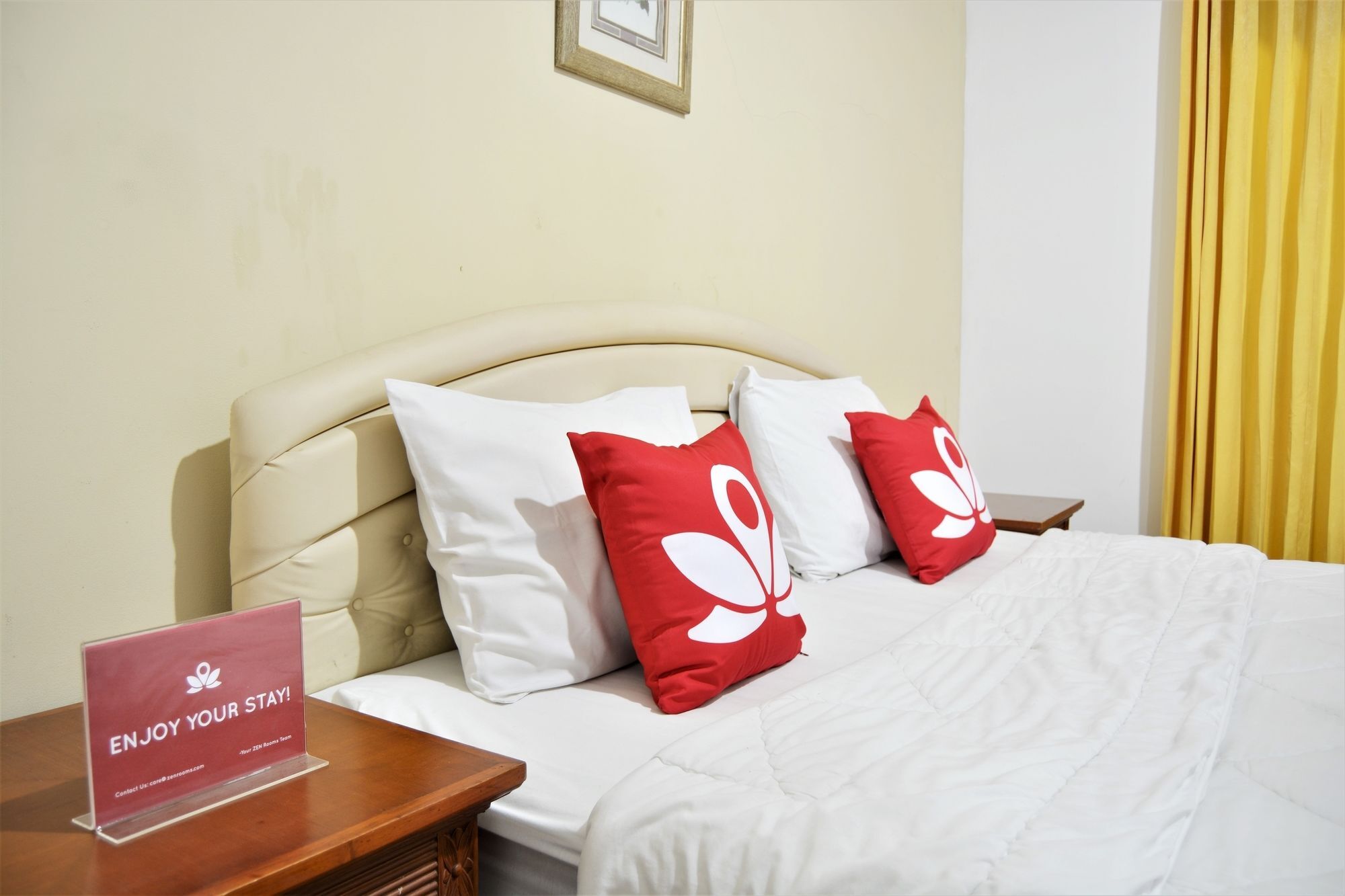 Zen Rooms Basic Cipanas Km.78 Cipanas (Bogor) Exterior foto